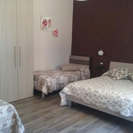 Hotel A Due Passi Dal Porto Civitavecchia Zewnętrze zdjęcie
