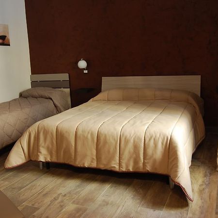 Hotel A Due Passi Dal Porto Civitavecchia Zewnętrze zdjęcie
