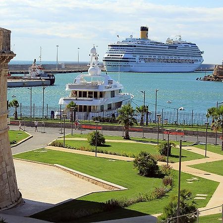 Hotel A Due Passi Dal Porto Civitavecchia Zewnętrze zdjęcie