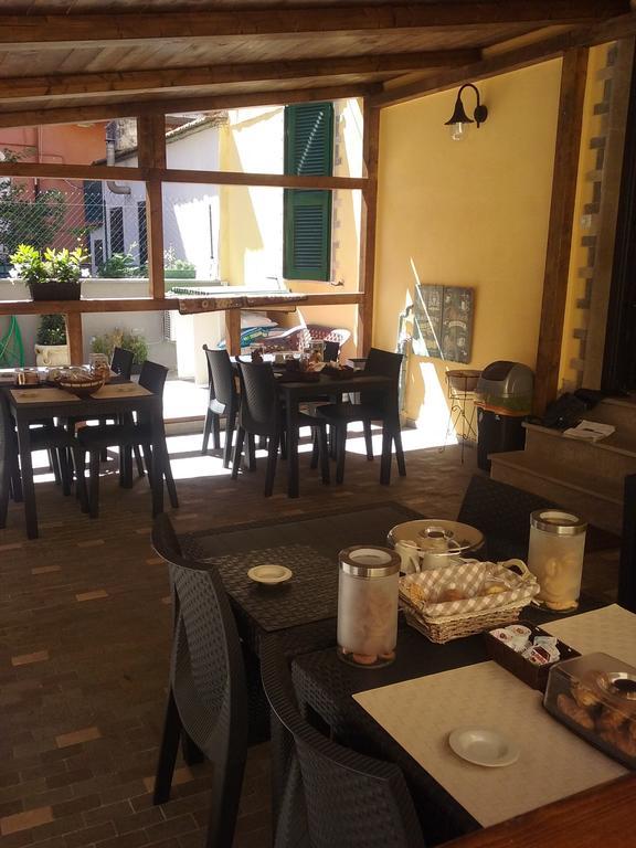 Hotel A Due Passi Dal Porto Civitavecchia Zewnętrze zdjęcie